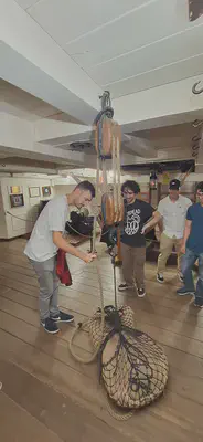 Inside view of the Fragata D. Fernando II e Glória: Henrique Guerra, Martim Monis, Bruno Lourenço, and Martim Afonso